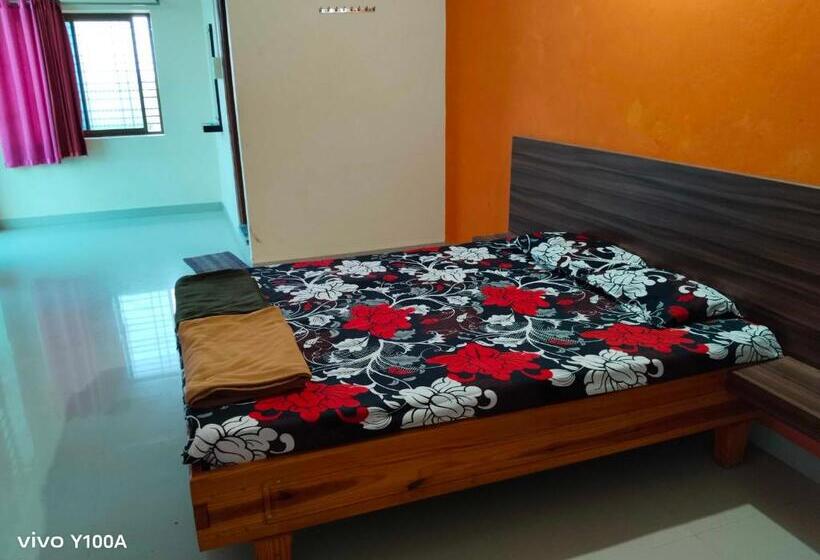 هتل Spot On Shri Venkateshwara Lodging