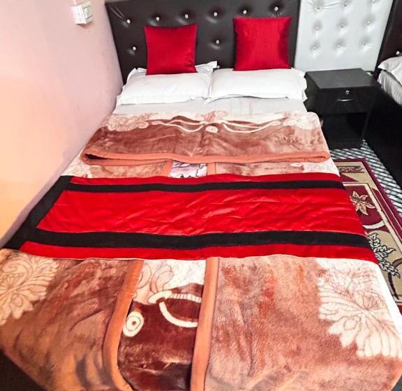 هتل Sweet Home Lodge