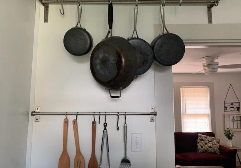 پانسیون Cute & Quiet Garage Apt Home