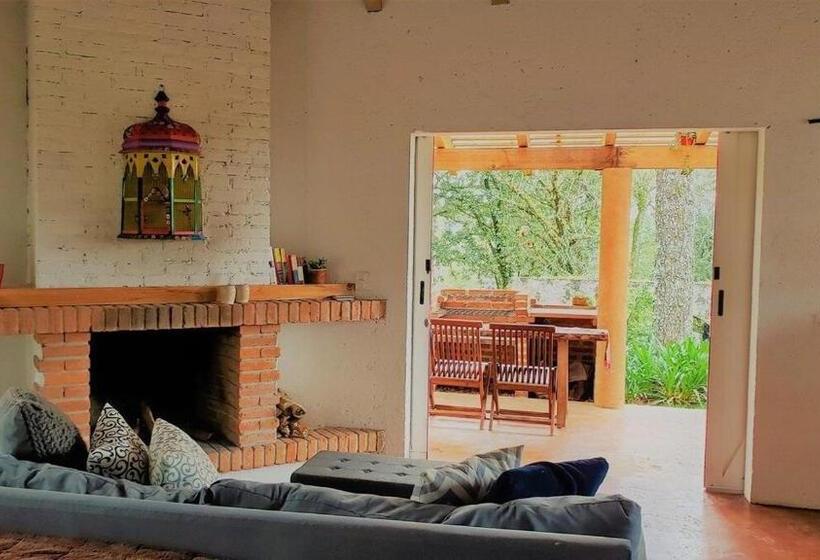 بنسيون Granero De Las Joyas, Valle De Bravo