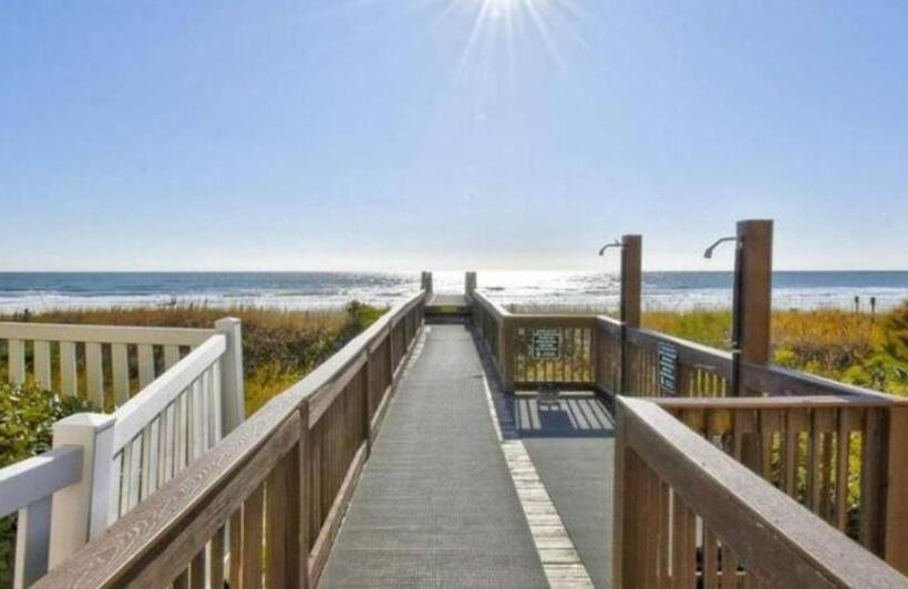 پانسیون Oceanfront Get Away