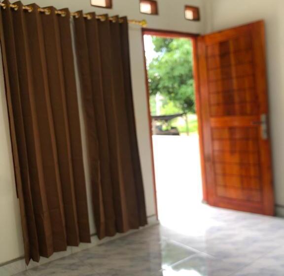 پانسیون Saturnus Homestay