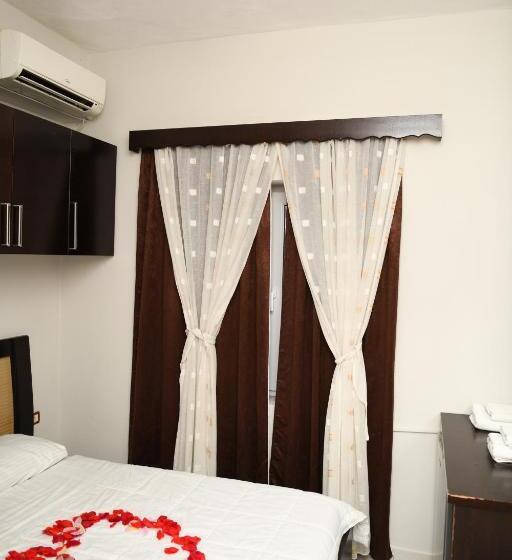 בית מלון כפרי Bardhi