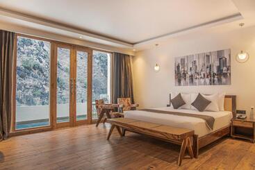 هتل Echor Palm Bliss Riverside Resort & Spa, Kasol