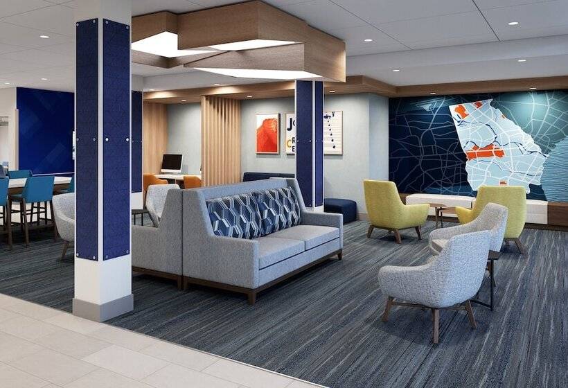 هتل Holiday Inn Express & Suites Rhinelander, An Ihg