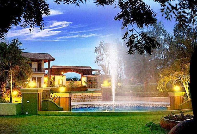 ホテル Hudson Resorts