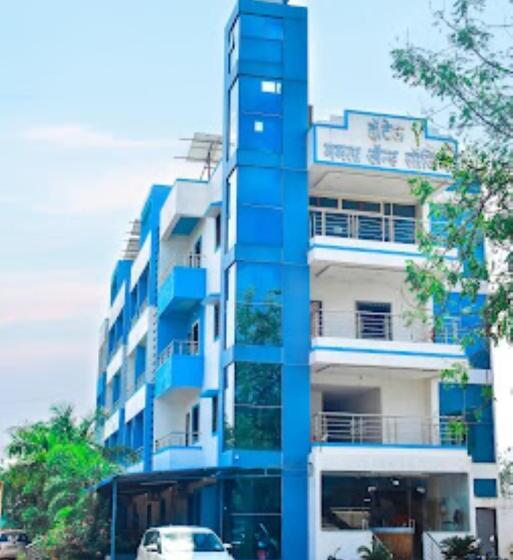 호텔 Mamta And Lodging, Shani Shingnapur