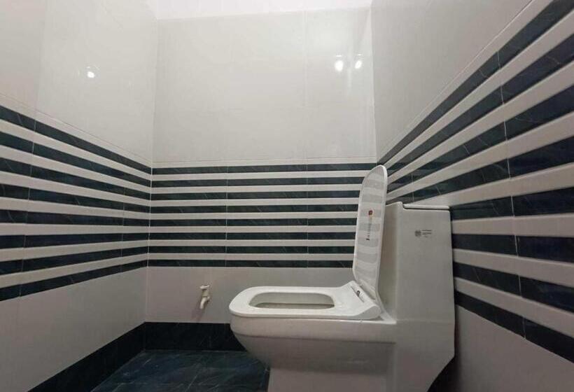 ホテル Oyo Flagship Darbar Guest House
