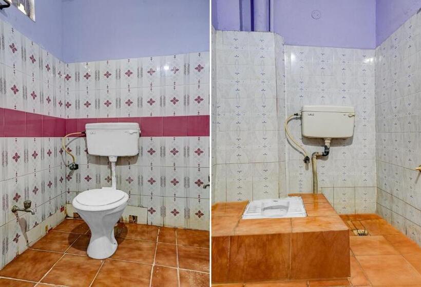Szálloda Oyo Sai Ganesh Deluxe Lodge