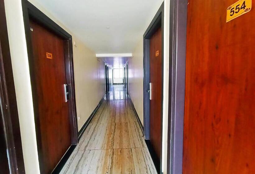 هتل Staymaker Balaji Gold Inn