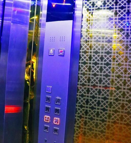 هتل Staymaker Balaji Gold Inn