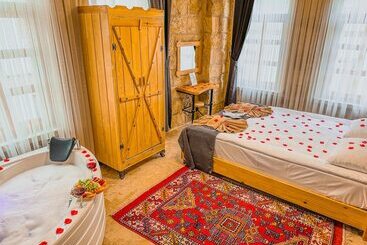 هتل Tantan Cappadocia House