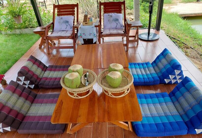 هتل Tung Na Pa Suan Farmstay