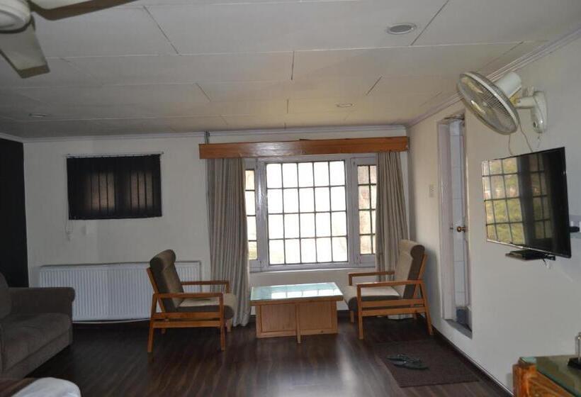 בית מלון כפרי Zippino 3s3