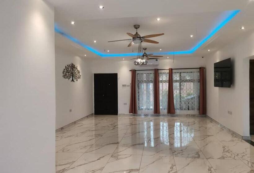 ペンション Jlk Guest House & Events Centre