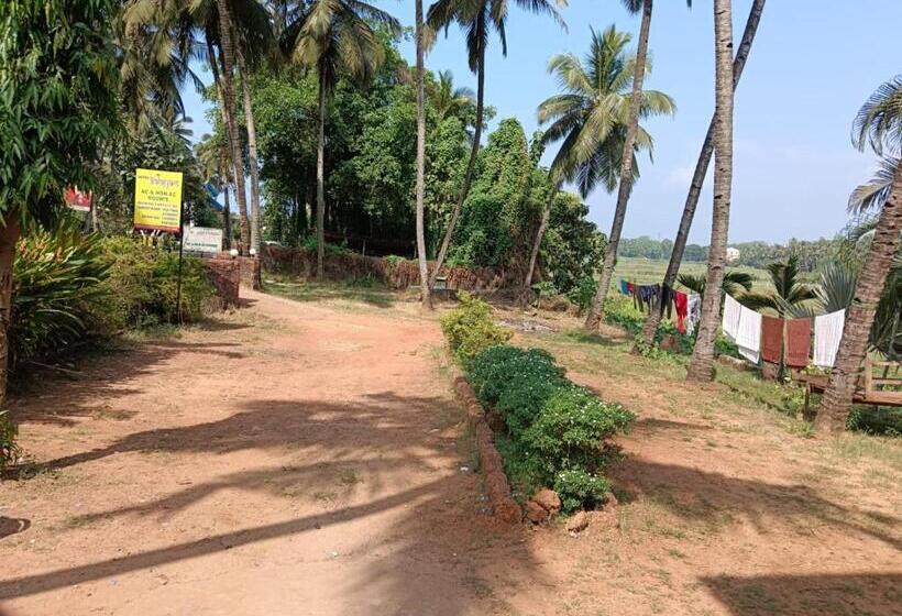 펜션 Sabs Alayam Colva Beach