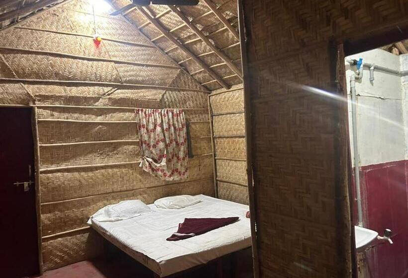 استراحتگاه Sheshbesh Hampi