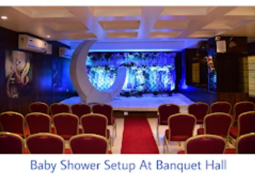호스텔 Marvel Inn Shirur