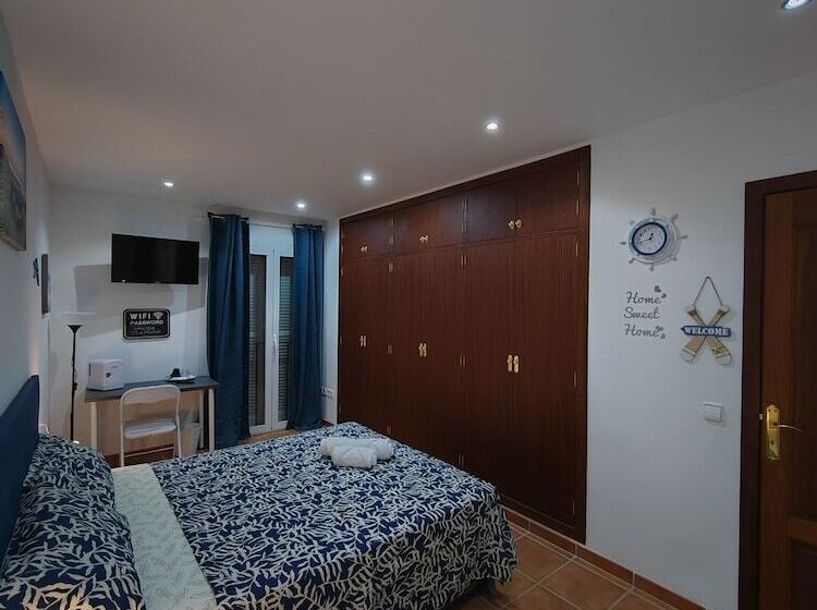 تختخواب و صبحانه Las Salinas House Private Rooms