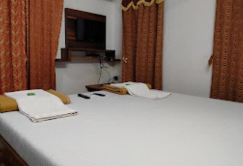 Blue Sea Beach Resort Malvan