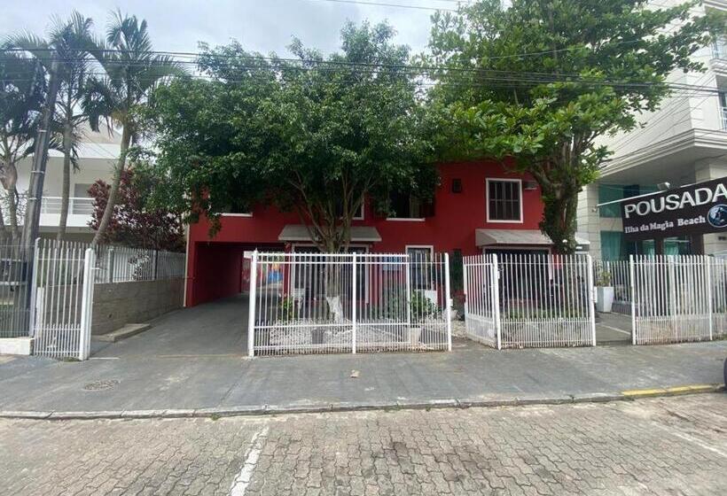 فندق Pousada Magia Beach