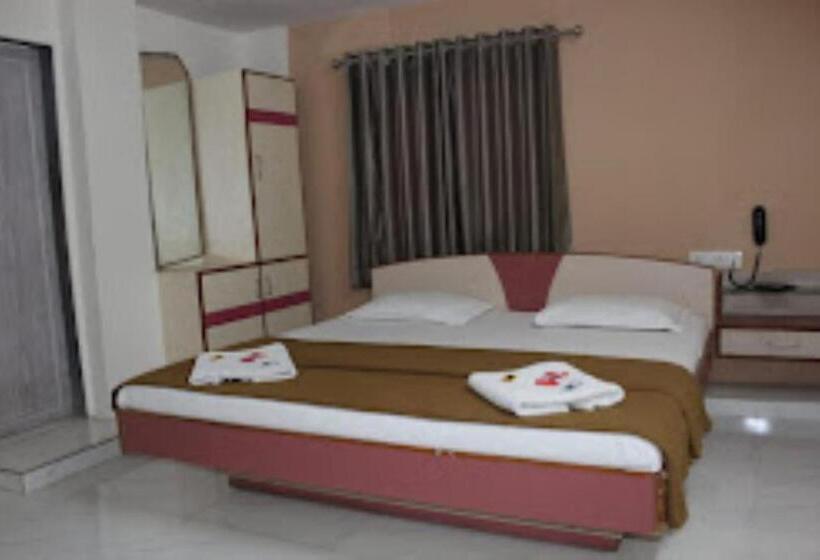 هتل Prince Residency, Jamnagar