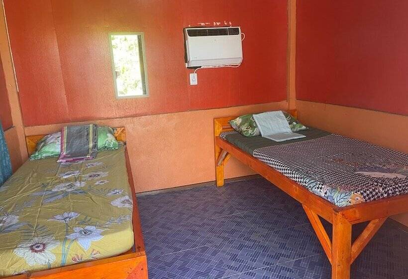 בית מלון כפרי Rainbow Beach Bar & Resort