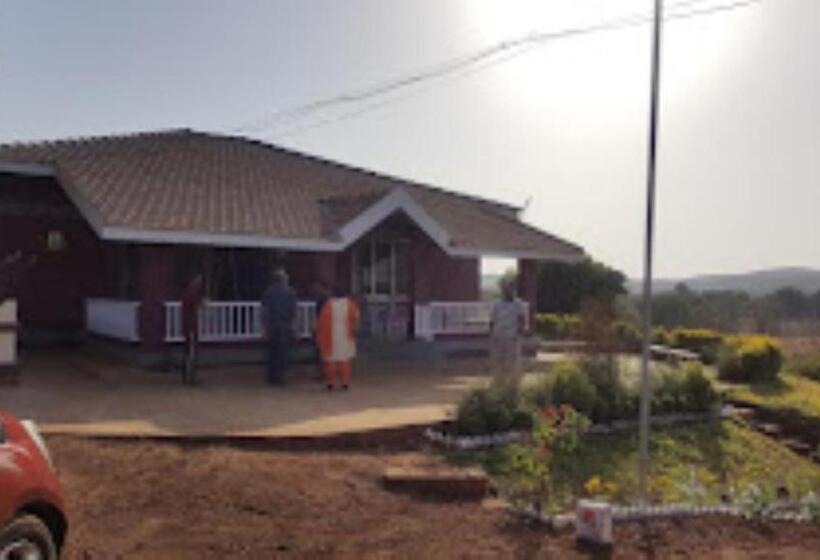 בית מלון כפרי Sunlit Farm Shirshinge