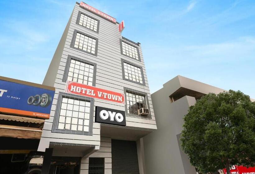 Oyo Flagship Hotel V Town