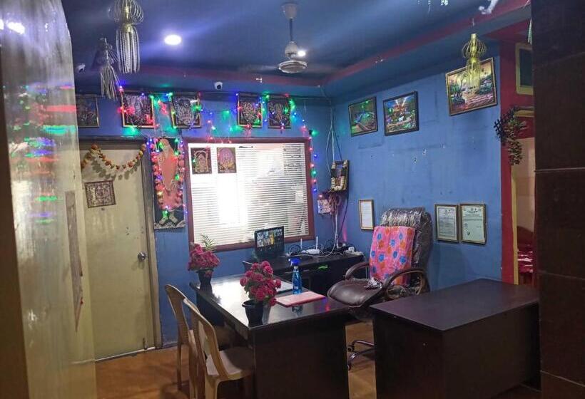 Oyo Hotel Sai Vishnu