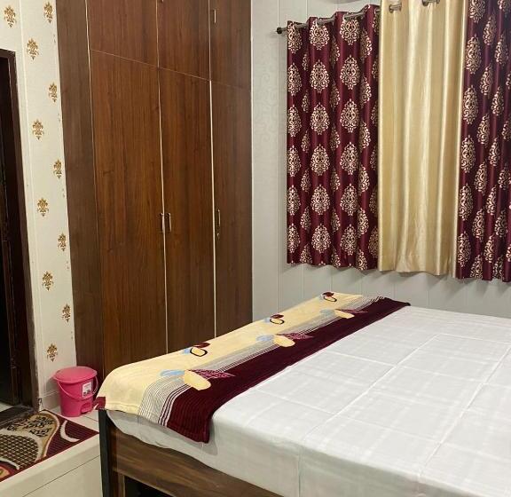 膳宿费 Aashiyana Home