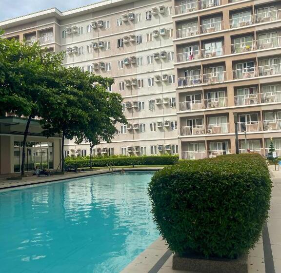 פנסיון Agape Rentals In Trees Residences