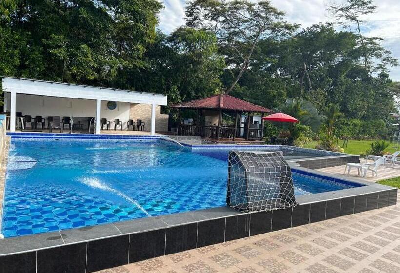 پانسیون Hospedaje Familar Campestre Villa Alondra