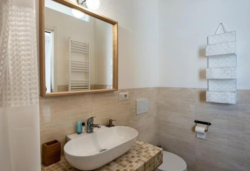 پانسیون Locazione Turistica Civico 60