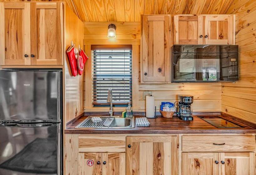 استراحتگاه Cabins At Bonefish Bay