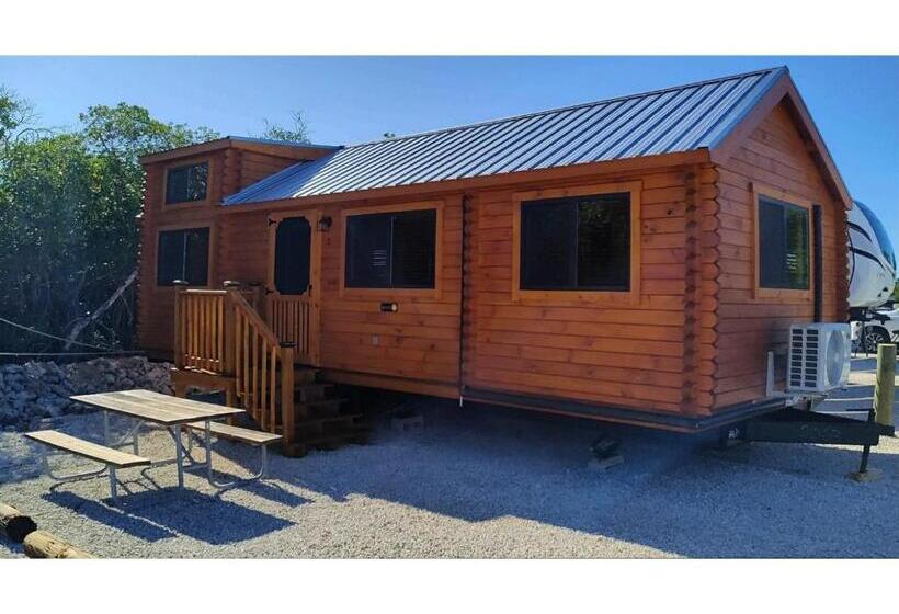 استراحتگاه Cabins At Bonefish Bay