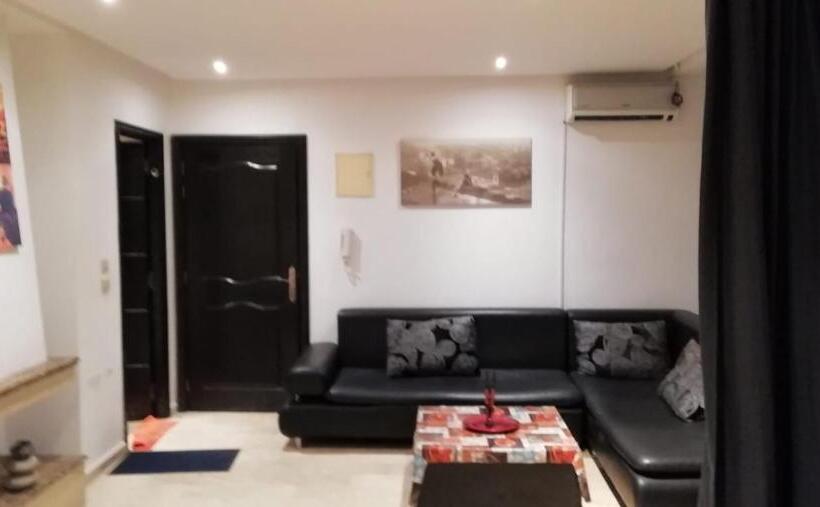 Rezving Community Hostel