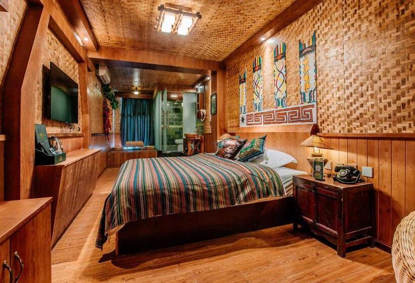 هتل 26life Yunnan Ethnic Creative Inn