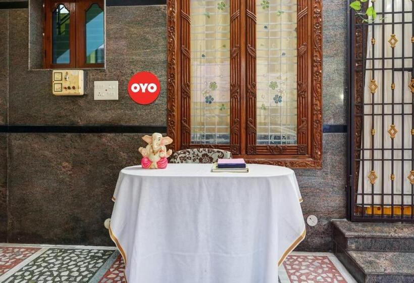 هتل Oyo Sri Lakshmi Srinivasa Nilayam