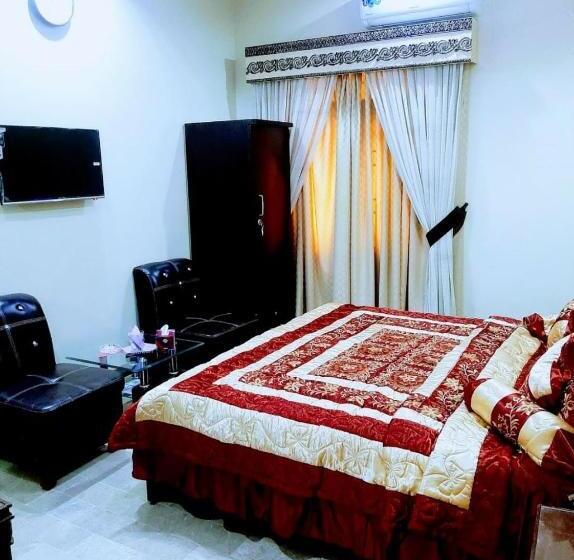 مُتل Galaxy Inn Guest House