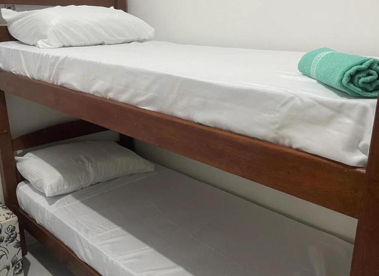 پانسیون 01a Doutor Hostel 800 Mts Da Praia