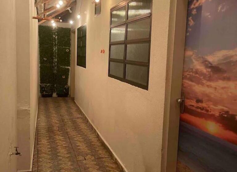 پانسیون 01a Doutor Hostel 800 Mts Da Praia