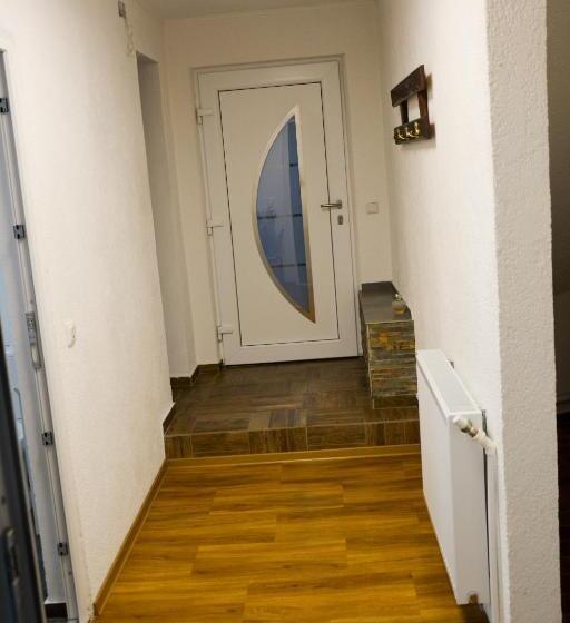 ペンション Apartament 2 Camere