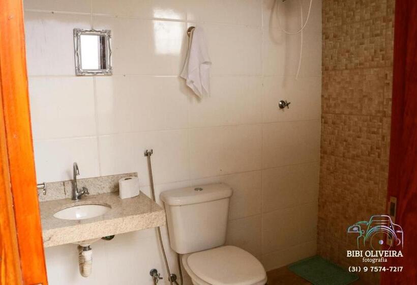 بنسيون Quarto Duplo Em Casa Com Piscina Bh Próx. Savasssi