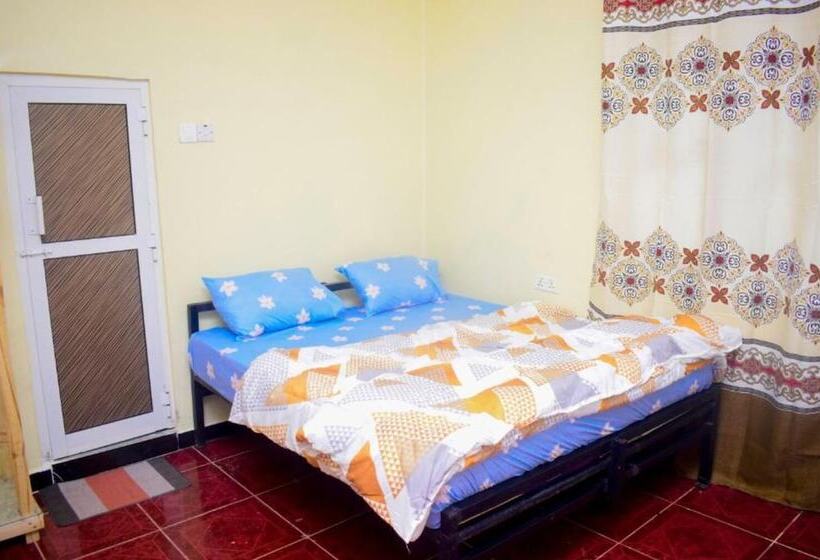 پانسیون Rafiki Apartment