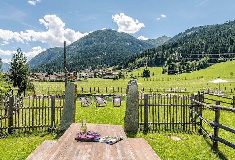هتل Almdorf Almlust