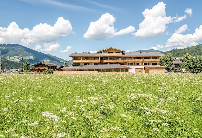 هتل Almdorf Almlust