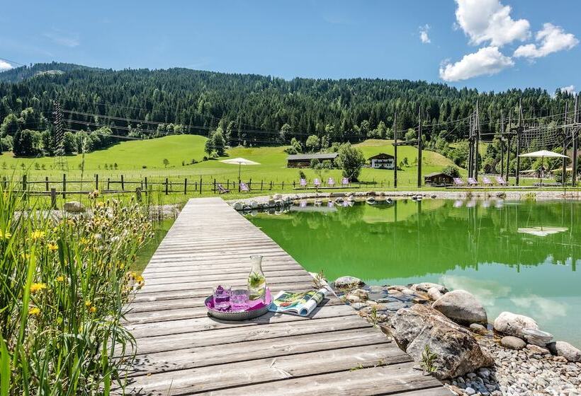 هتل Almdorf Almlust