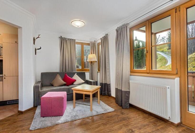 فندق Almhof Alpin Apartments & Spa