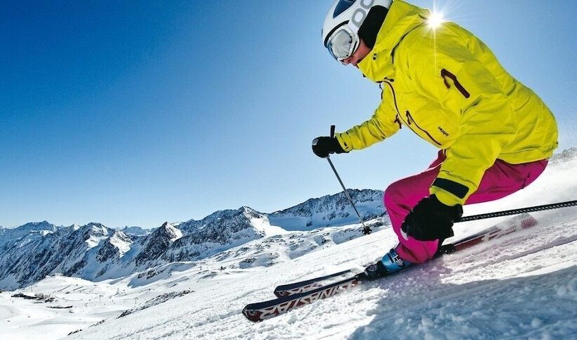 Отель Alpenstolz